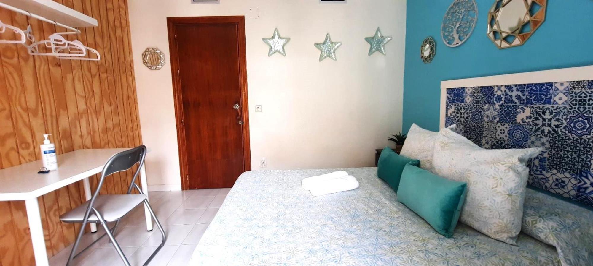 Budget And Cute Rooms With Balcony Sevilla Center Экстерьер фото