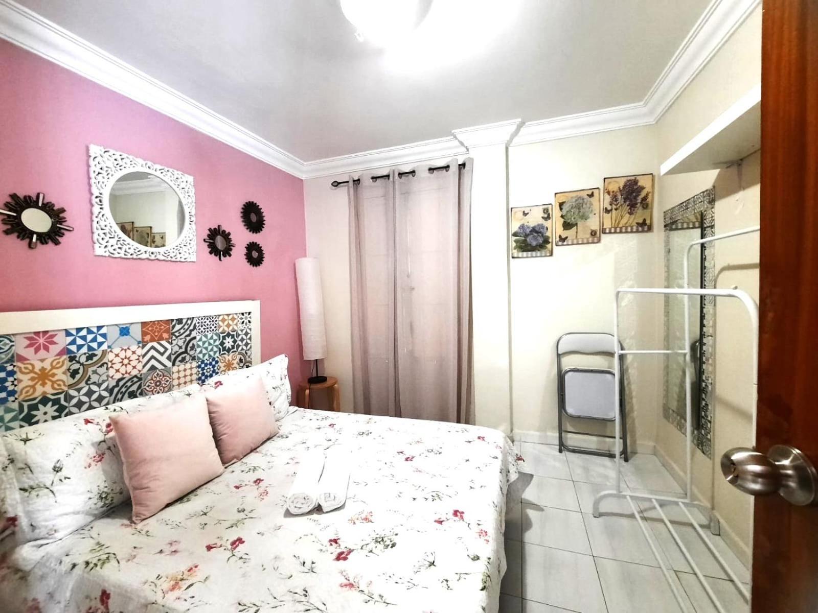 Budget And Cute Rooms With Balcony Sevilla Center Экстерьер фото